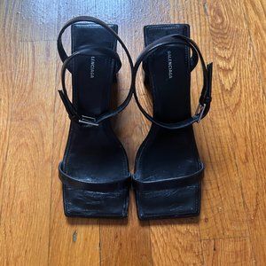 Balenciaga Moon Square Toe Sandal Black, Size 36